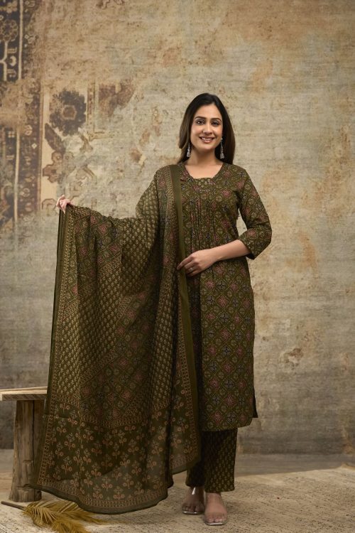 Women’s dark green cotton printed kurti set with dupatta – stylish ethnic wear for office and daily wear (M to XXL)