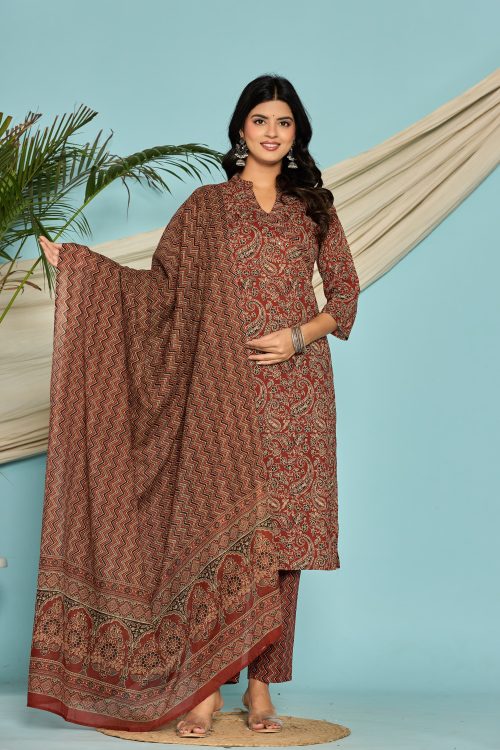 Red cotton kurti set with printed dupatta for women