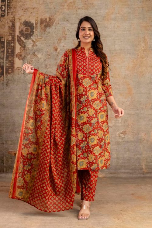 Red cotton kurti set with printed dupatta for